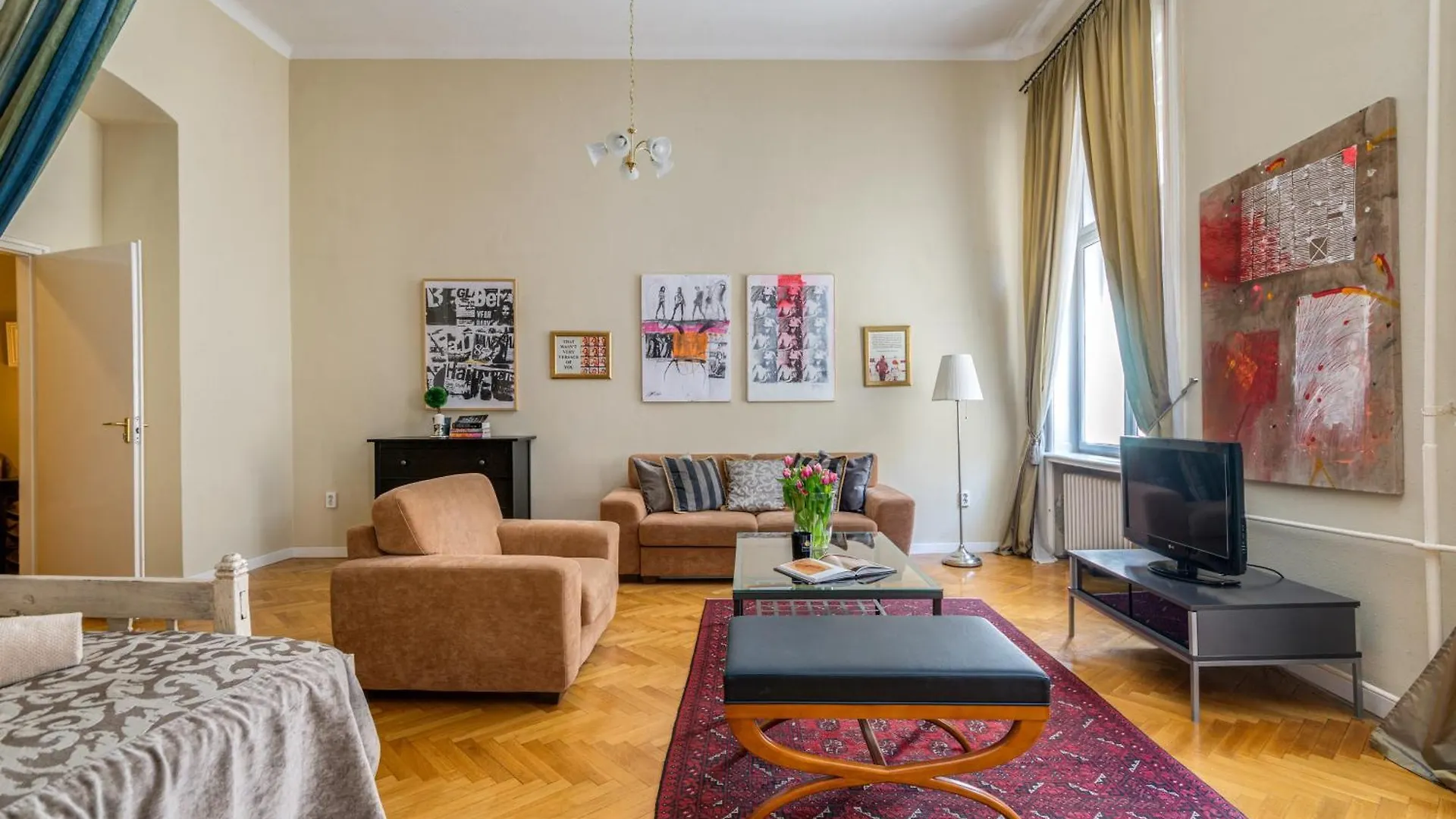 Super Chic Suite With A Private Balcony Budapešť Apartmán